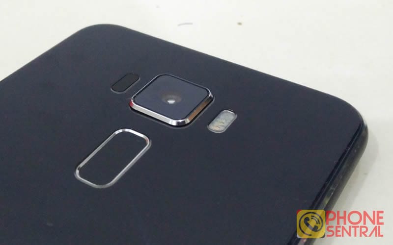 Asus Zenfone 3 rear