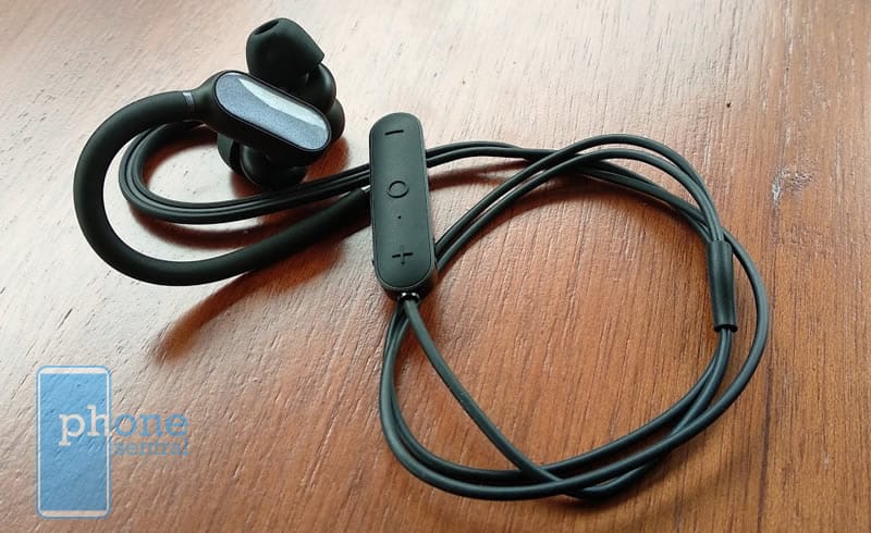 Xiaomi Bluetooth Sports Music Sports Earbuds Mini Version doesn't display any branding