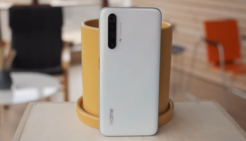 Realme 3X Super Zoom